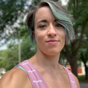 Meet your Posher, Danielle